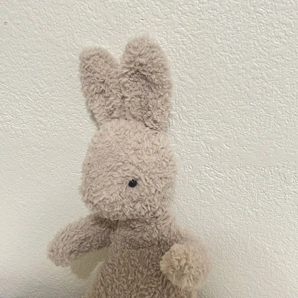 Jellycat huddles bunny